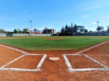 Cancha de Beisbol del Club Daom